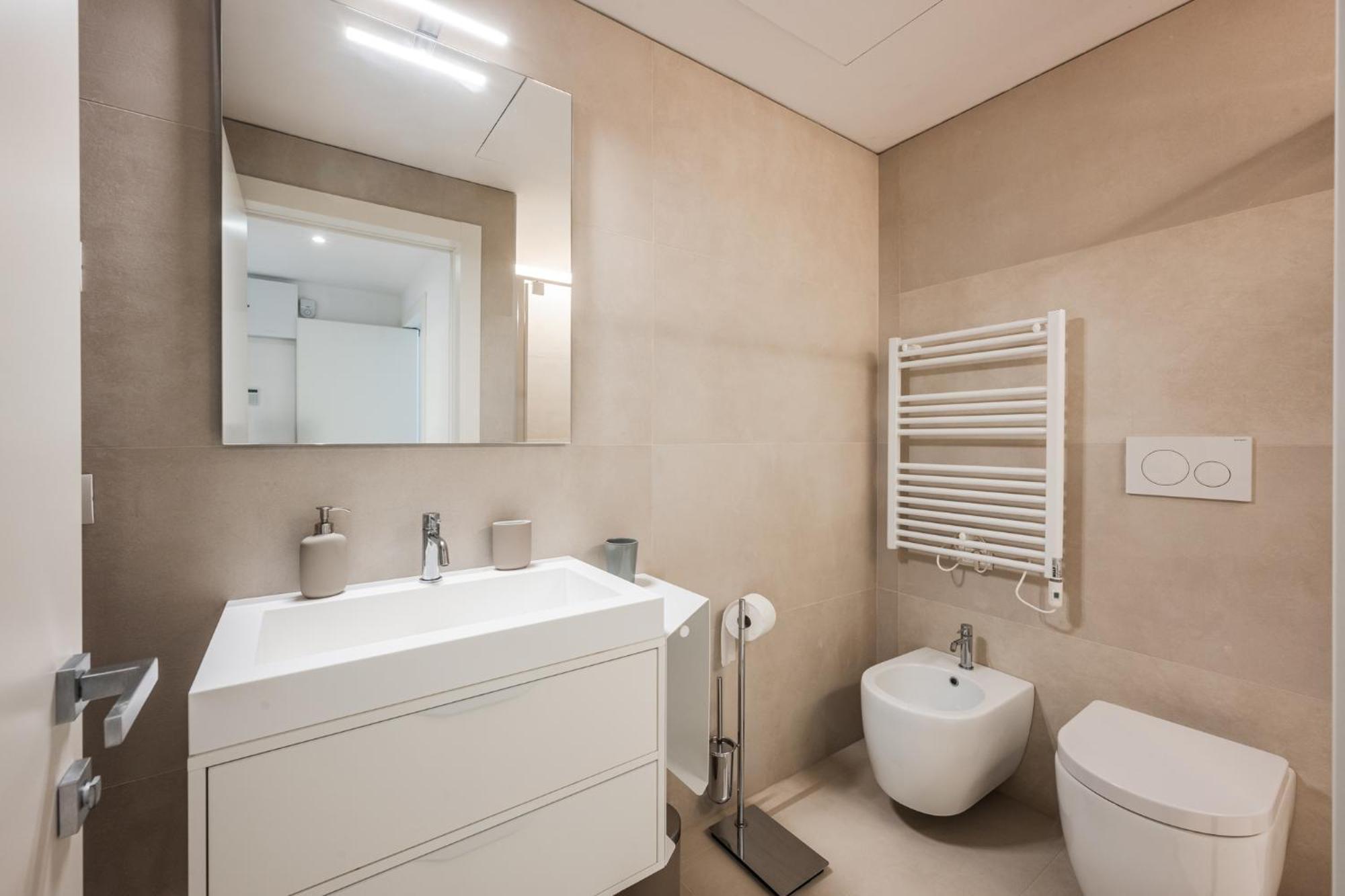 Apartment Moderno Con Terrazza & Palestra Mailand